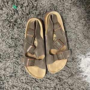 Brown Birkenstock’s